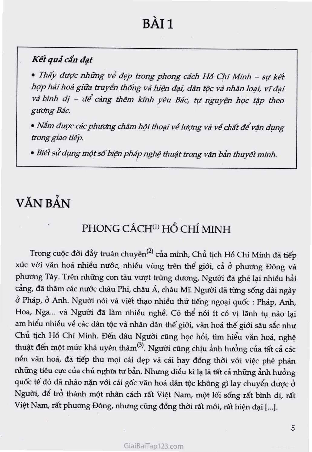 Chủ tịch Hồ Chí Minh trong một buổi làm việc