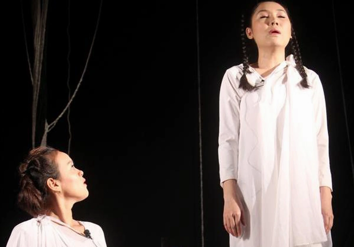 Diễn viên Phi Long: Hành trình vượt qua trầm cảm và những chia sẻ xúc động