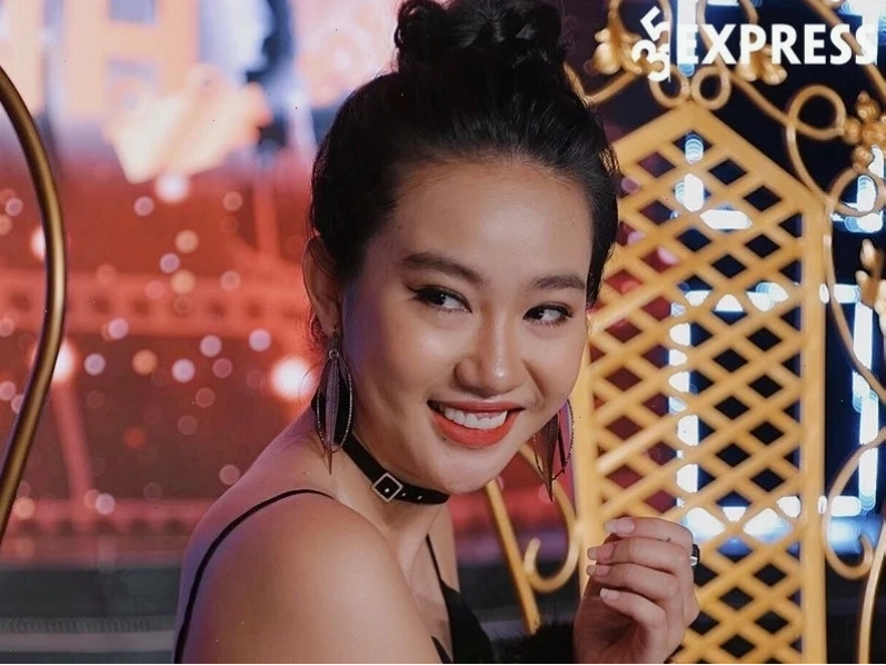 Diễn viên Song Ngư thể hiện biểu cảm chuyên nghiệp trước ống kính