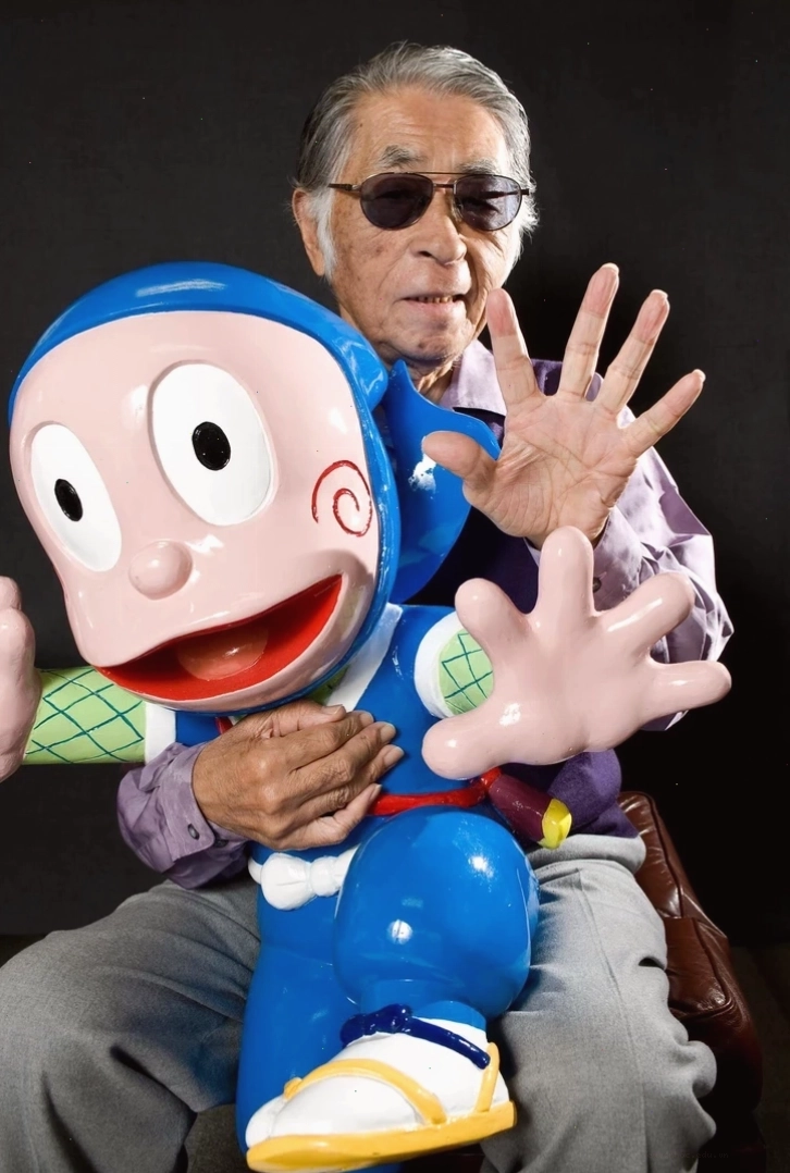 Doraemon với bảo bối Cửa Thần Kỳ