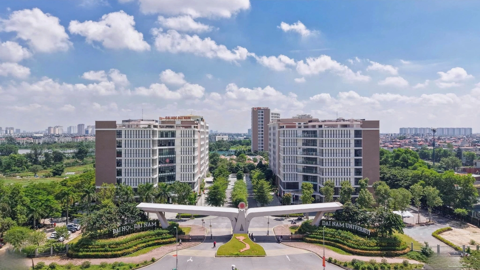 Hình ảnh gia đình sum vầy ấm áp