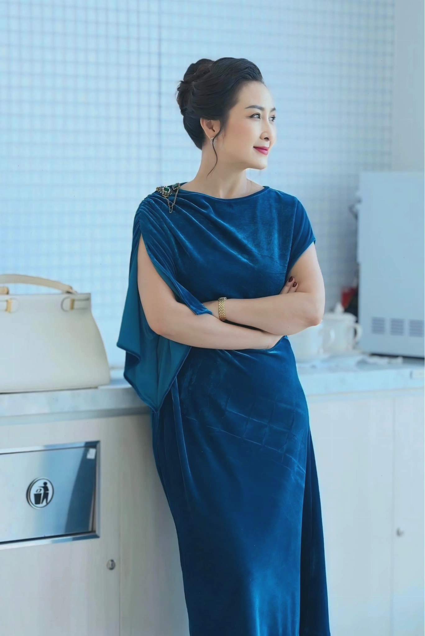 Khánh Huyền chia sẻ về cuộc sống và sự nghiệp