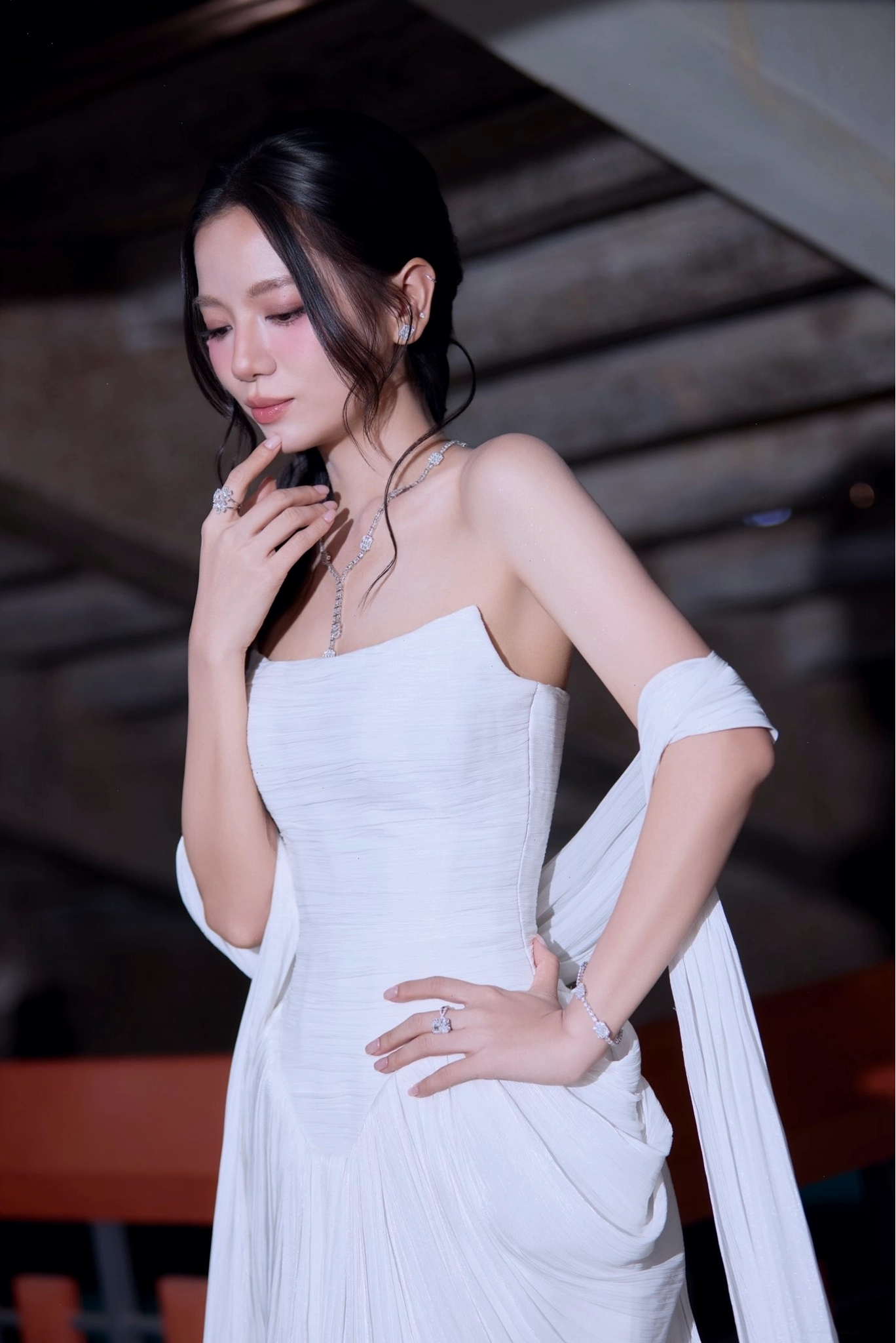 Lê Hạ Anh trong một sự kiện