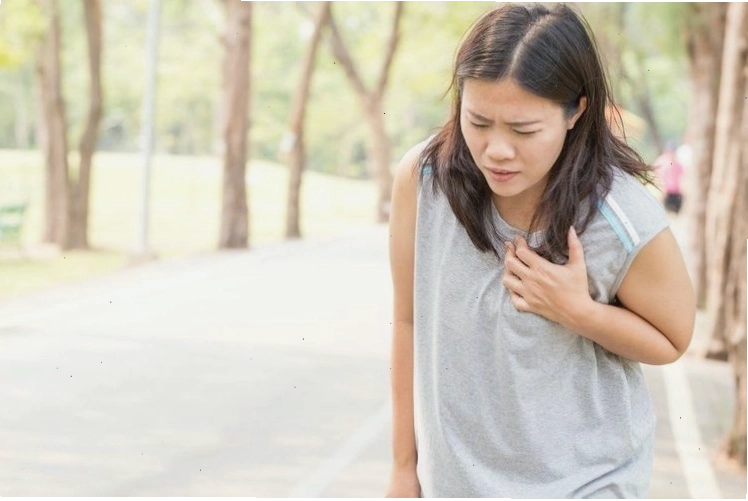Phụ nữ bị tăng huyết áp cần thận trọng khi thực hiện các thủ thuật y tế