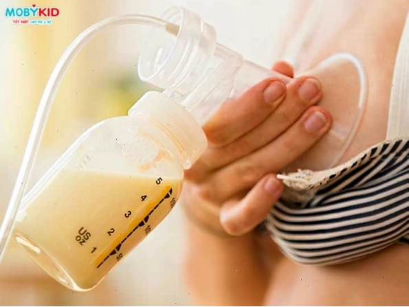 Tham khảo ý kiến chuyên gia khi gặp vấn đề về sữa mẹ