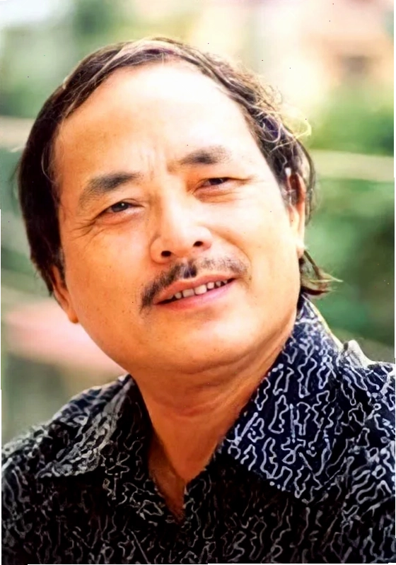 Trích đoạn bài thơ Nói với con của Y Phương