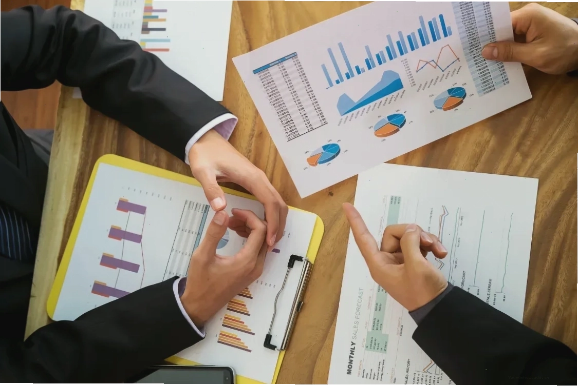 Phân tích báo cáo tài chính của doanh nghiệp niêm yết