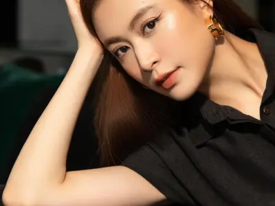 Cùng ngắm nhìn bộ ảnh Hoàng Thùy Linh mới nhất cực chất!