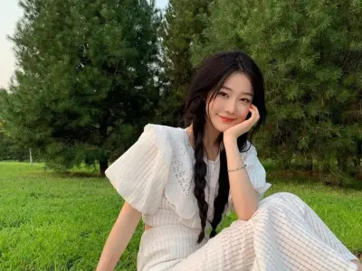 Bộ ảnh gái xinh mặc váy trắng gây sốt cộng đồng mạng