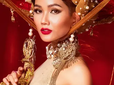 Ngắm nhìn bộ ảnh H'Hen Niê đẹp mê mẩn quyến rũ mọi ánh nhìn