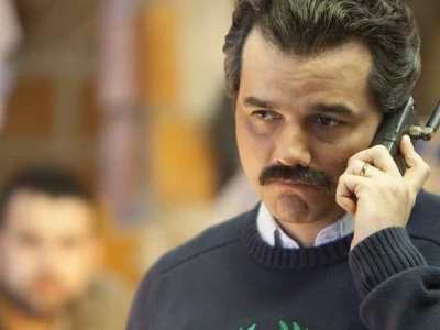Dàn Diễn Viên Ấn Tượng Trong Narcos: Hồ Sơ Đầy Đủ