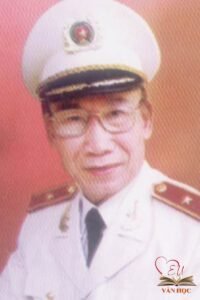 Tiểu sử nhà văn 