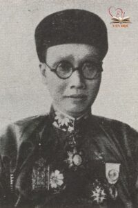 Tiểu sử Phạm Quỳnh