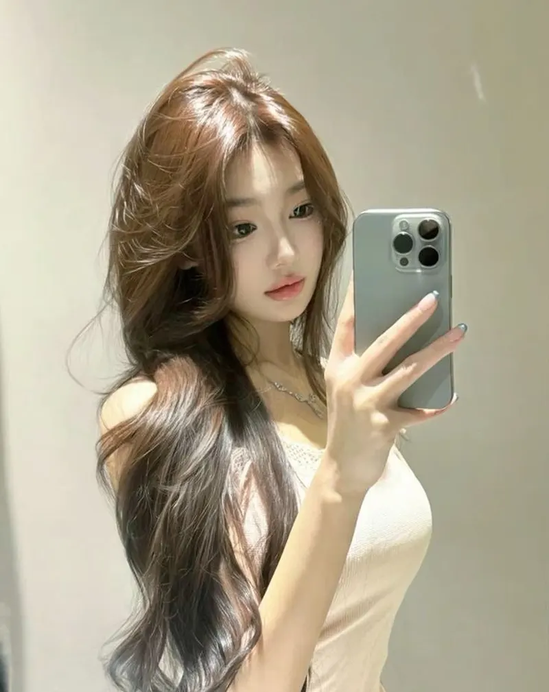 Vẻ đẹp sexy của gái xinh cute với nước da trắng ngần