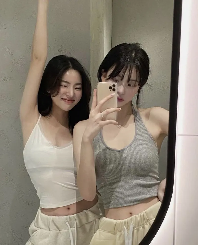 Gái xinh cute với nét sexy đầy tinh tế