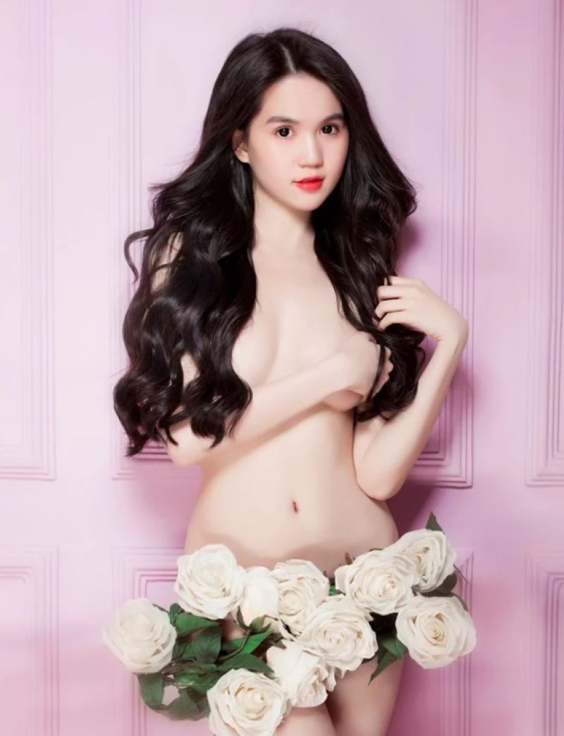 Top 99+ ảnh nghệ thuật siêu vếu khủng cực hot của Ngọc Trinh 7