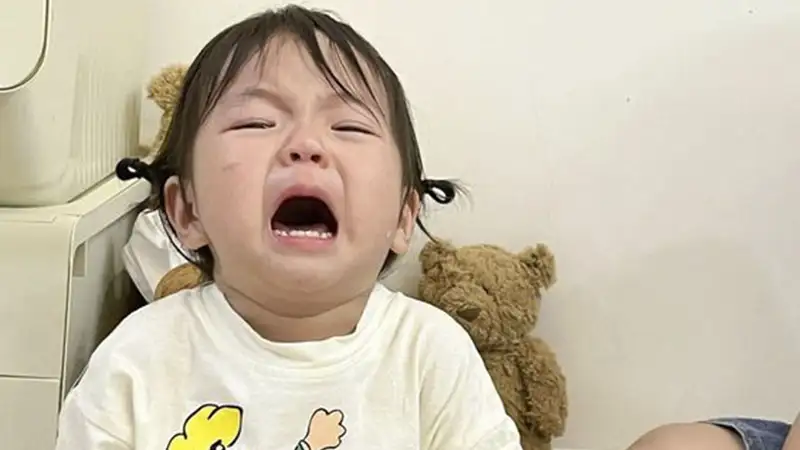 Jerry cry meme là lựa chọn hoàn hảo để diễn tả tâm trạng khó nói